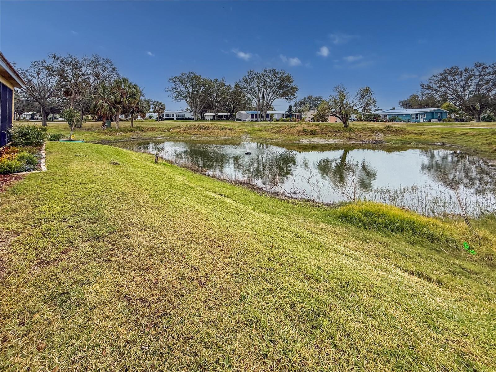 Image 6 of 43 For 5715 Spanish Point Court