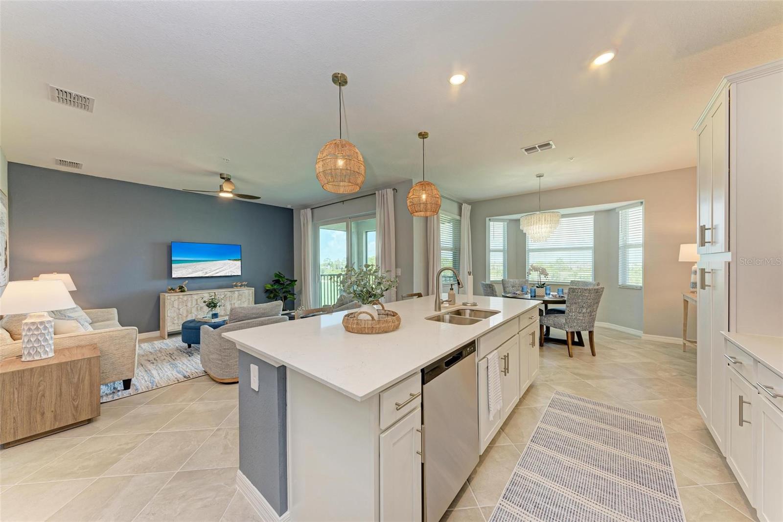 Image 12 of 36 For 12320 Wellen Golf Street 402