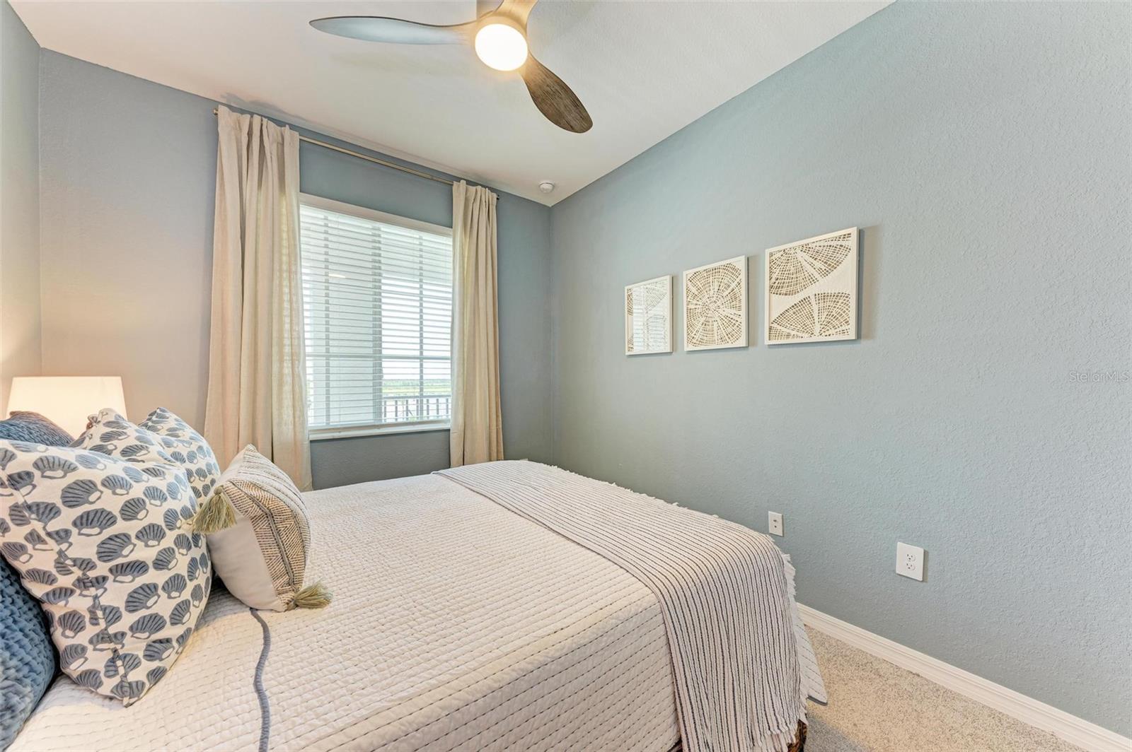 Image 19 of 36 For 12320 Wellen Golf Street 402