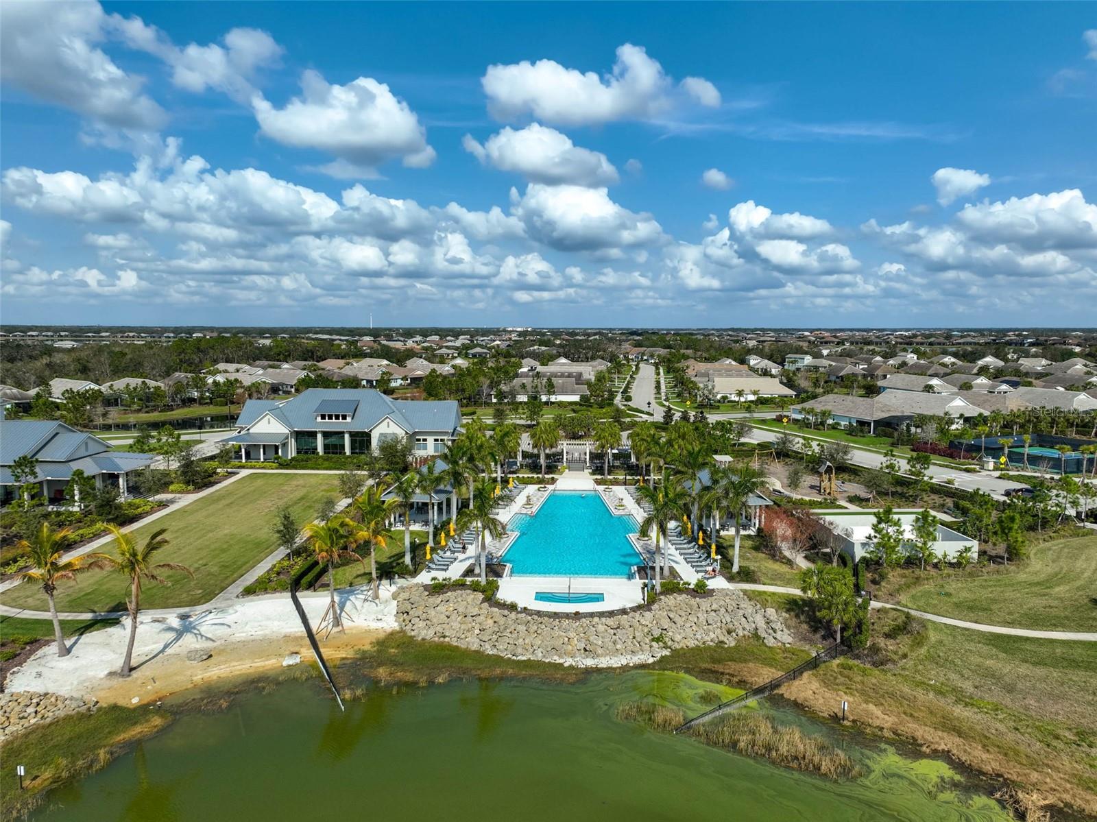 Image 80 of 97 For 8261 Grande Shores Drive