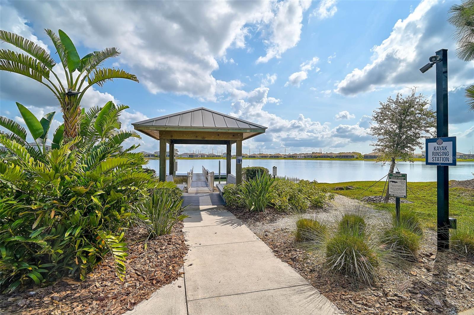 Image 84 of 97 For 8261 Grande Shores Drive