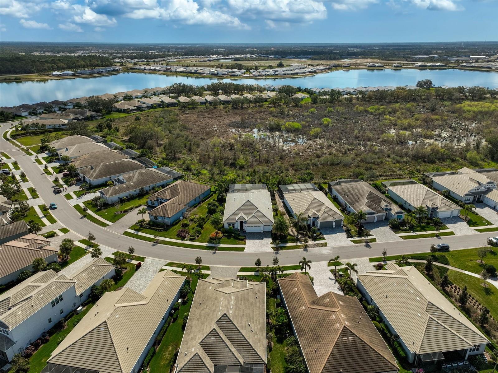 Image 89 of 97 For 8261 Grande Shores Drive