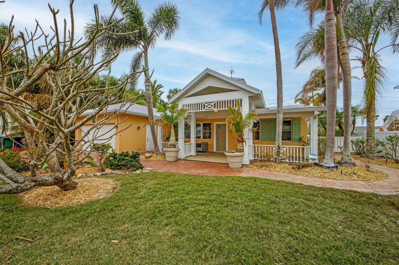 Details for 306 55th Street, HOLMES BEACH, FL 34217