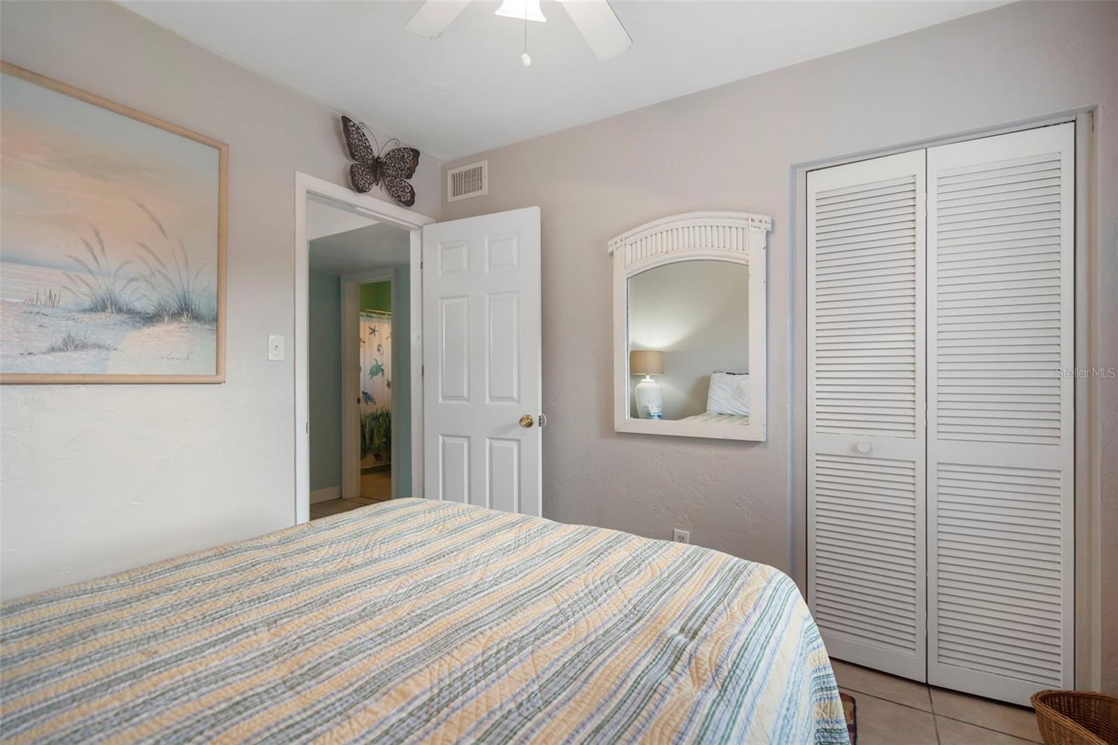 Image 14 of 26 For 8466 Maureen Avenue