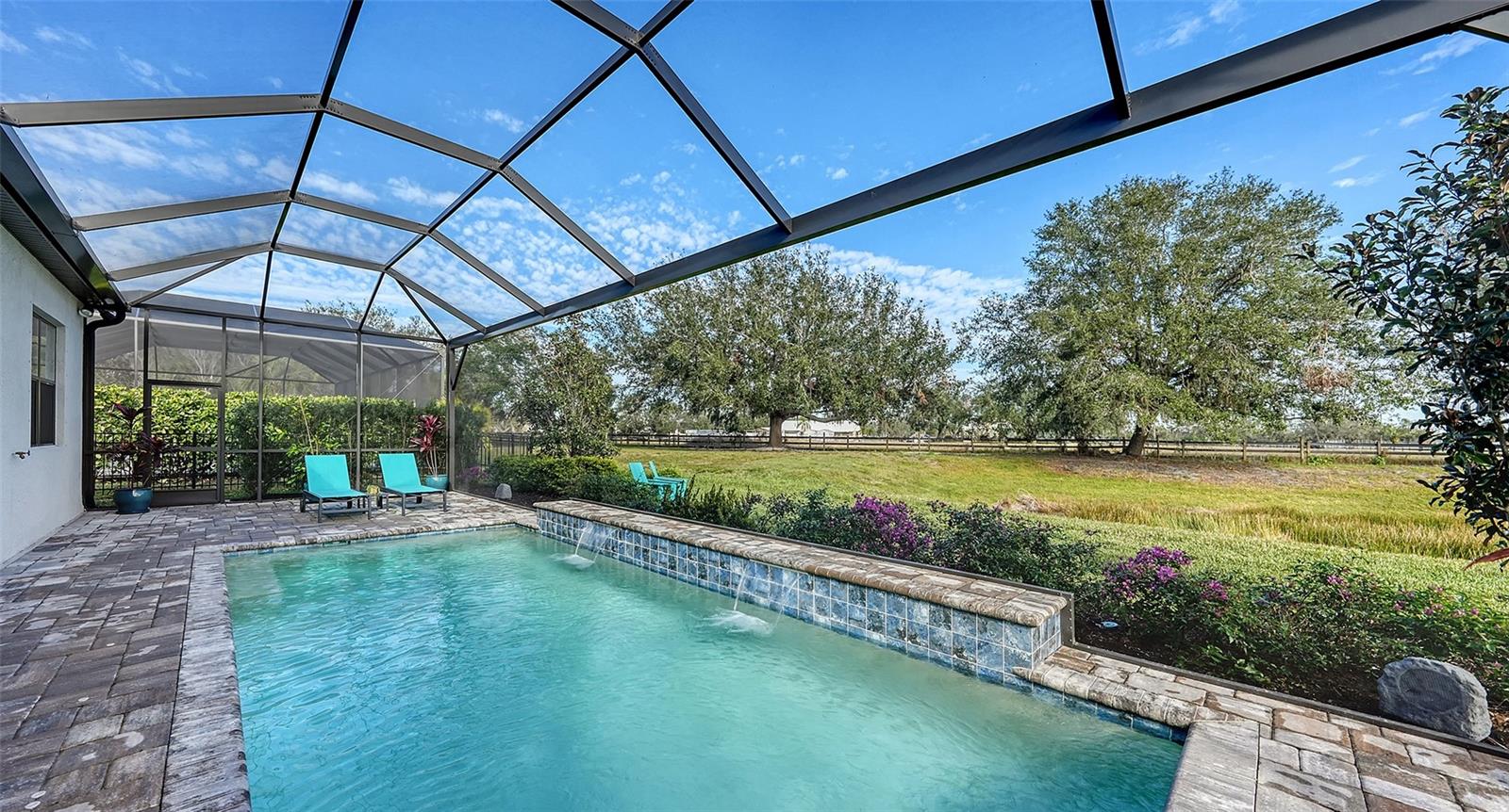 Image 33 of 74 For 7872 Mainsail Lane