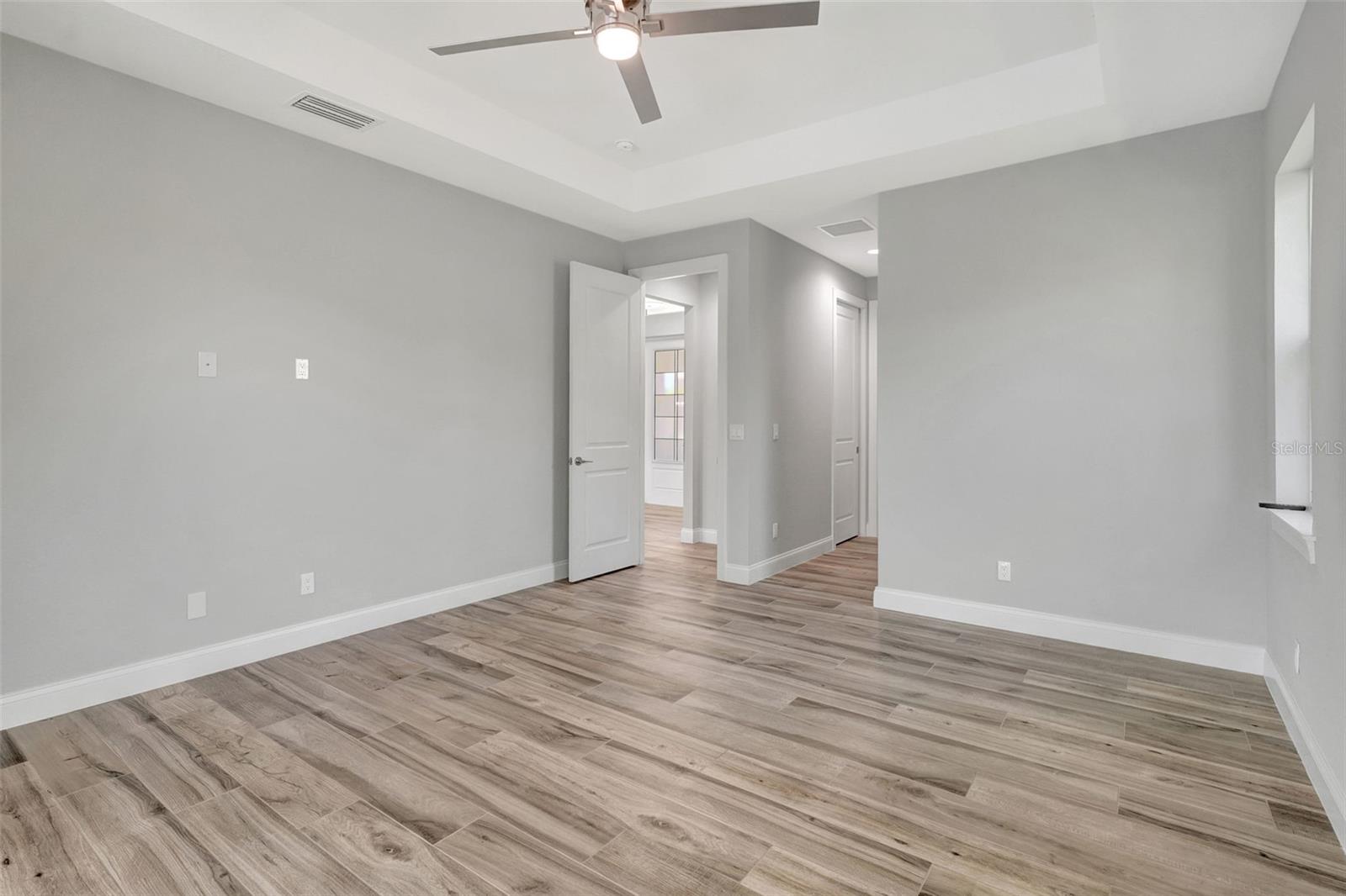 Image 21 of 65 For 15350 Ancel Circle