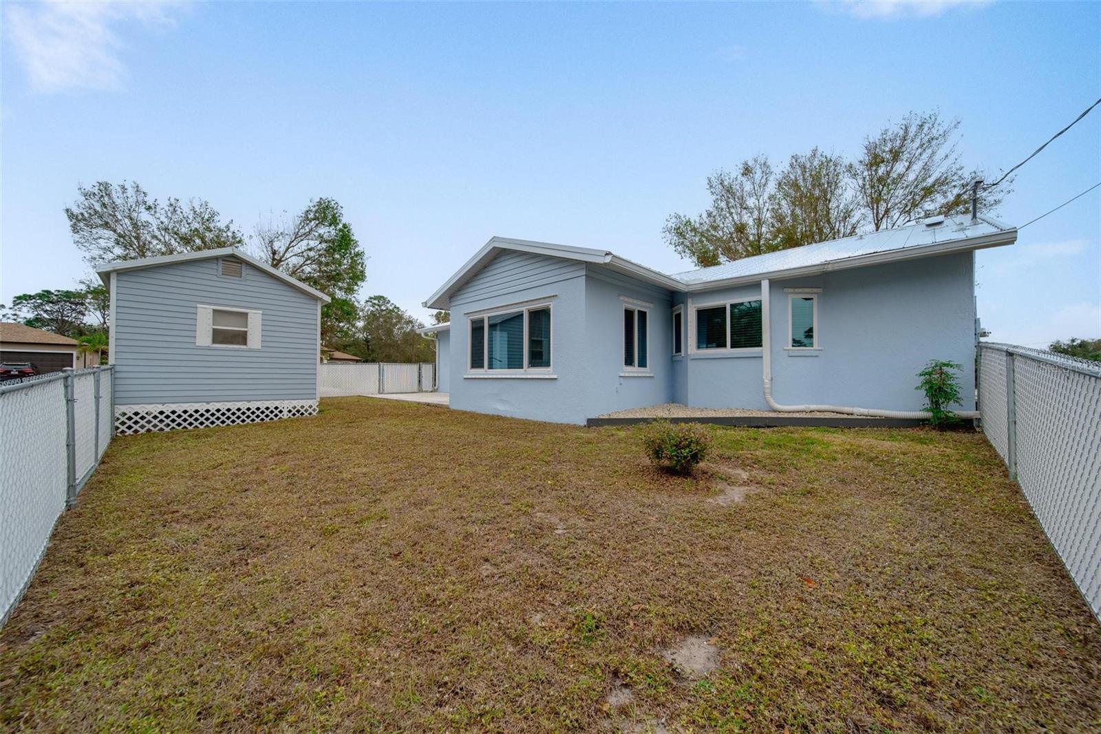 Image 28 of 34 For 15026 Dania Avenue
