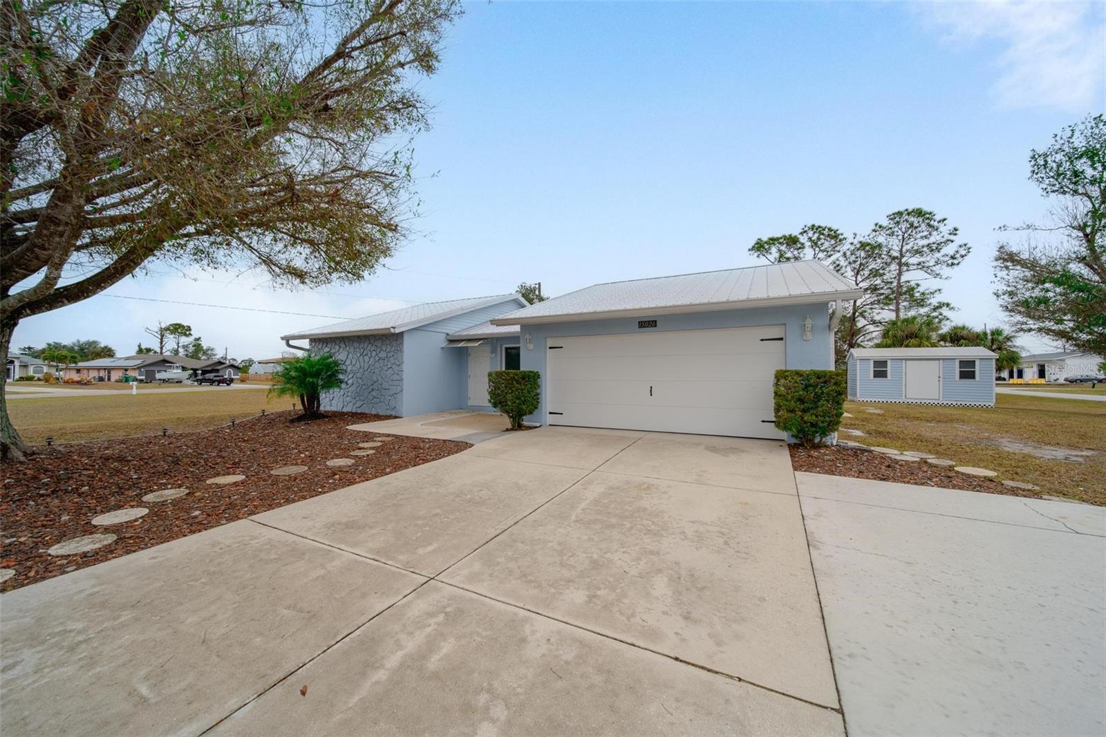 Image 32 of 34 For 15026 Dania Avenue