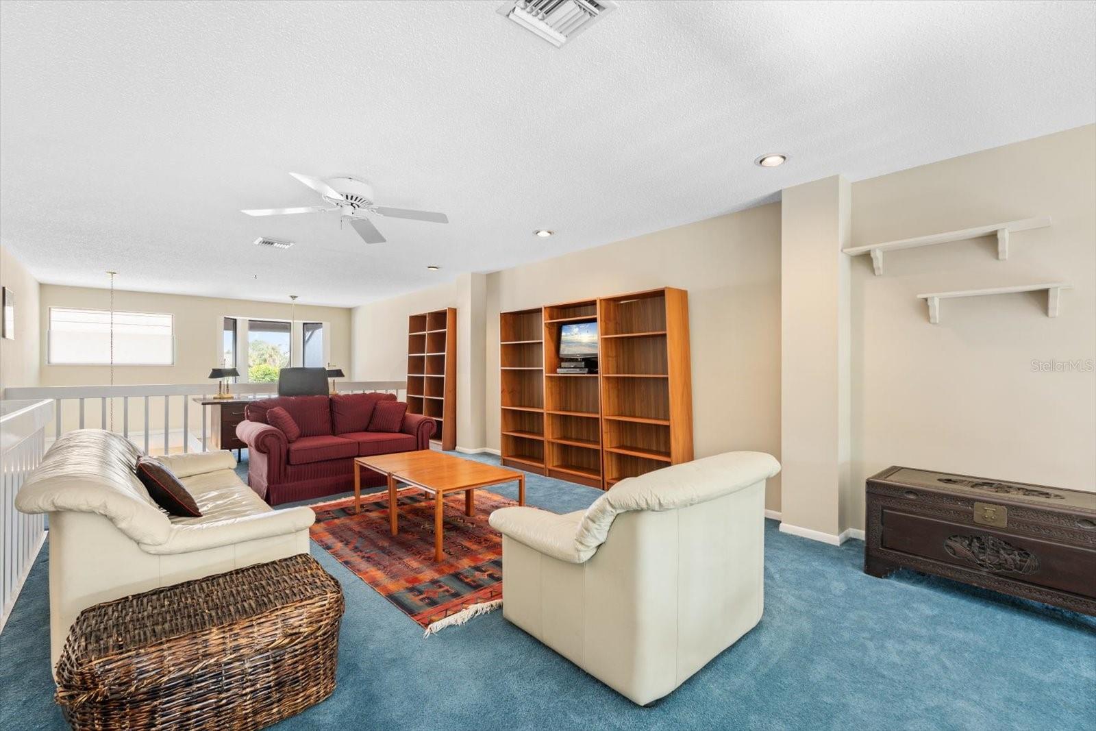 Image 24 of 51 For 5724 Doral Drive
