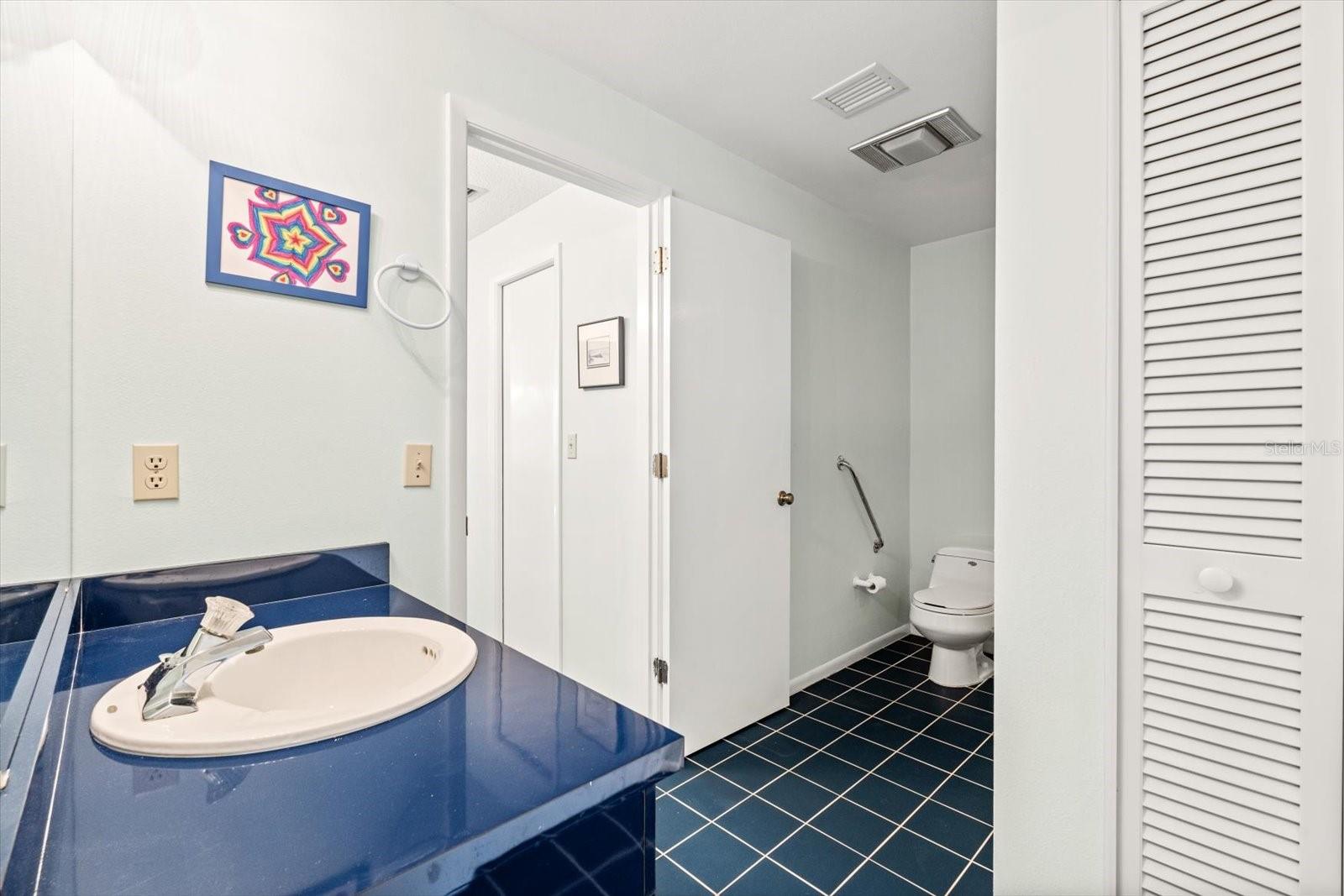 Image 31 of 51 For 5724 Doral Drive