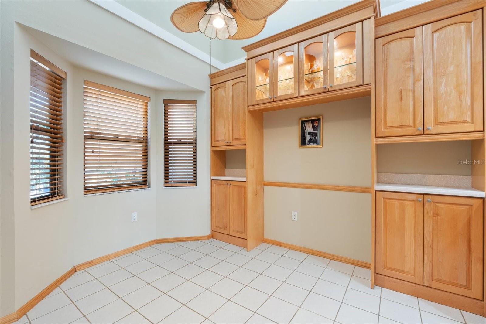 Image 6 of 51 For 5724 Doral Drive