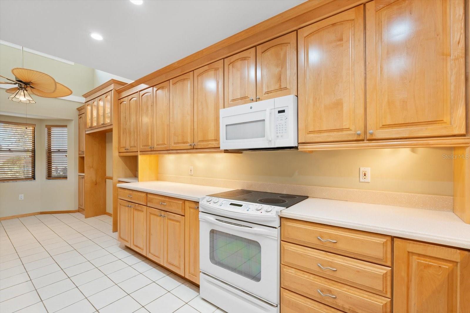 Image 8 of 51 For 5724 Doral Drive