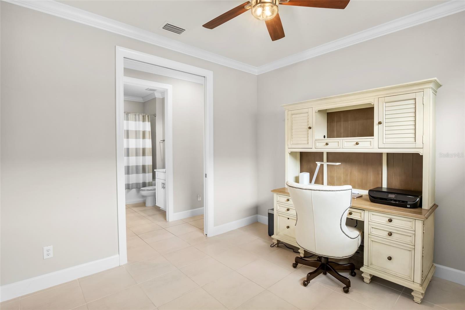 Image 23 of 36 For 5337 Popoli Way