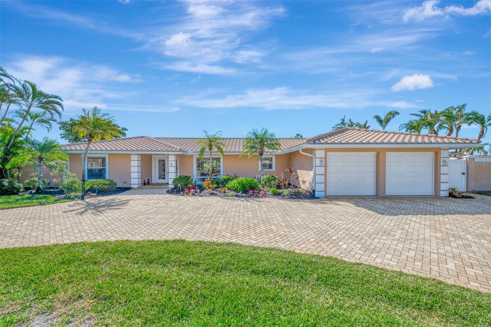 Details for 531 Spoonbill Drive, SARASOTA, FL 34236