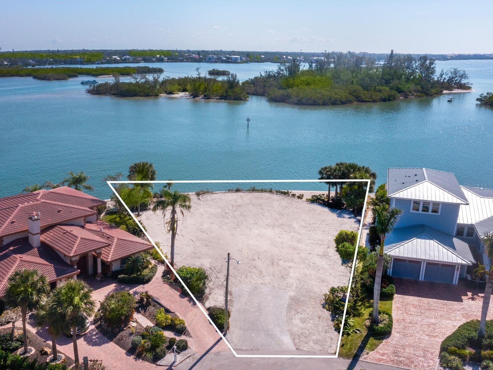 Details for 894 Freeling Drive, SARASOTA, FL 34242