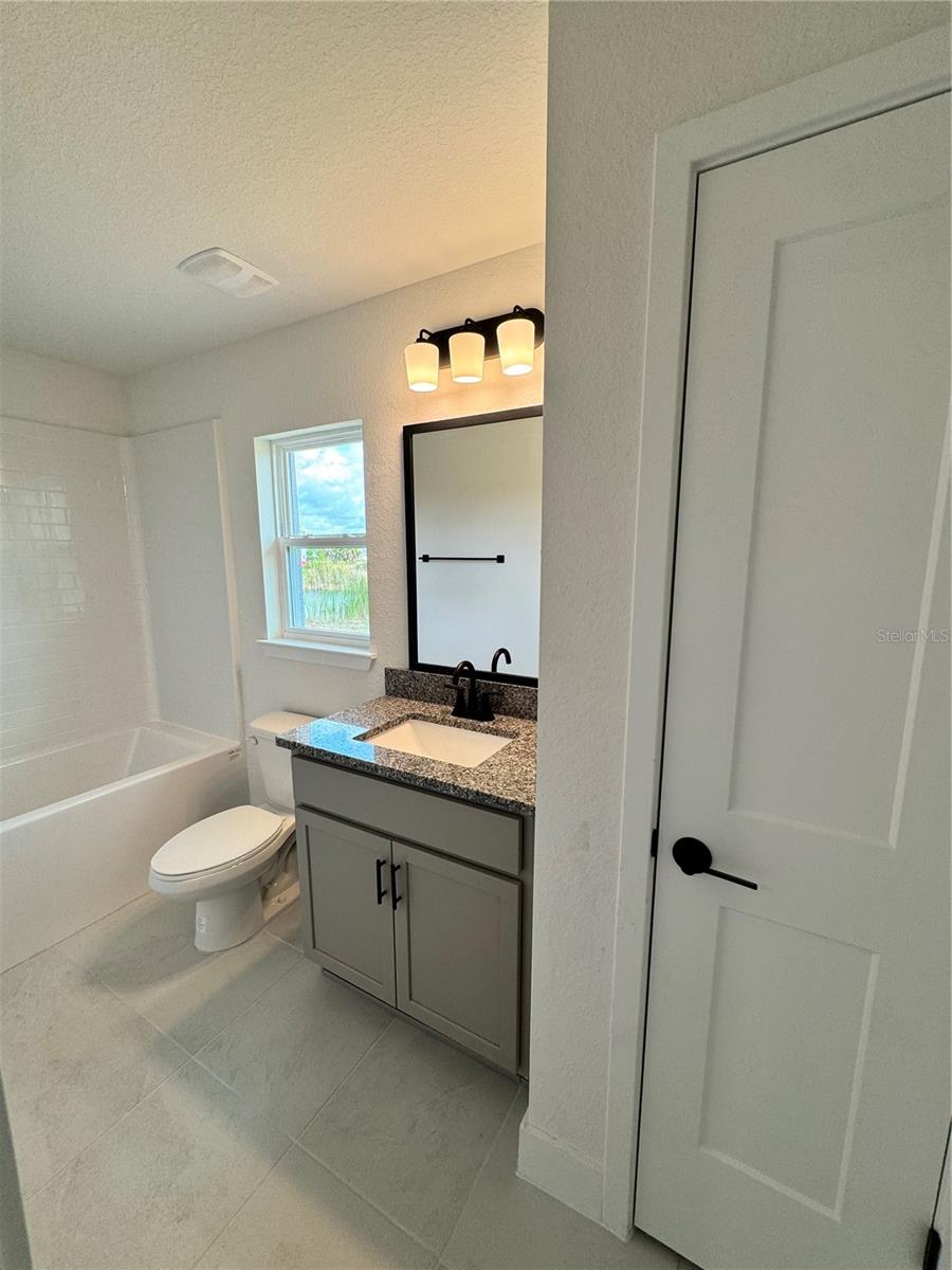 Image 7 of 14 For 2688 Averland Loop