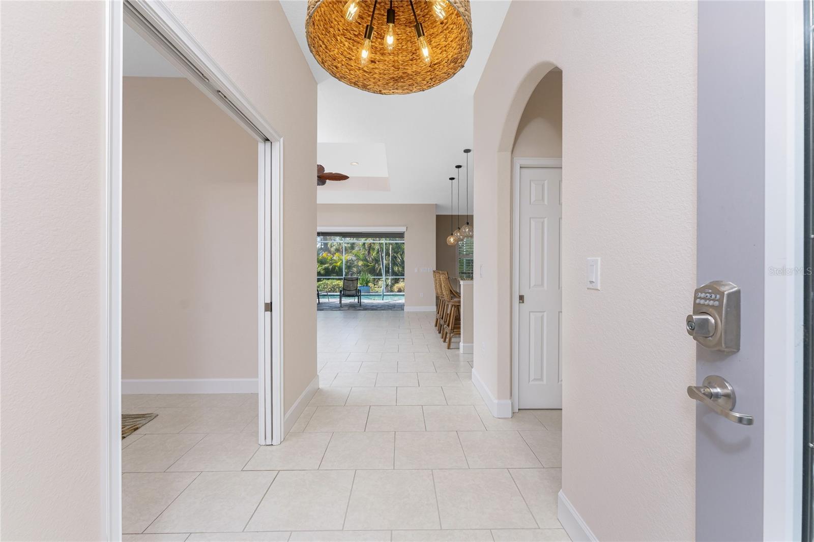 Image 4 of 63 For 1069 Harbour Cape Place
