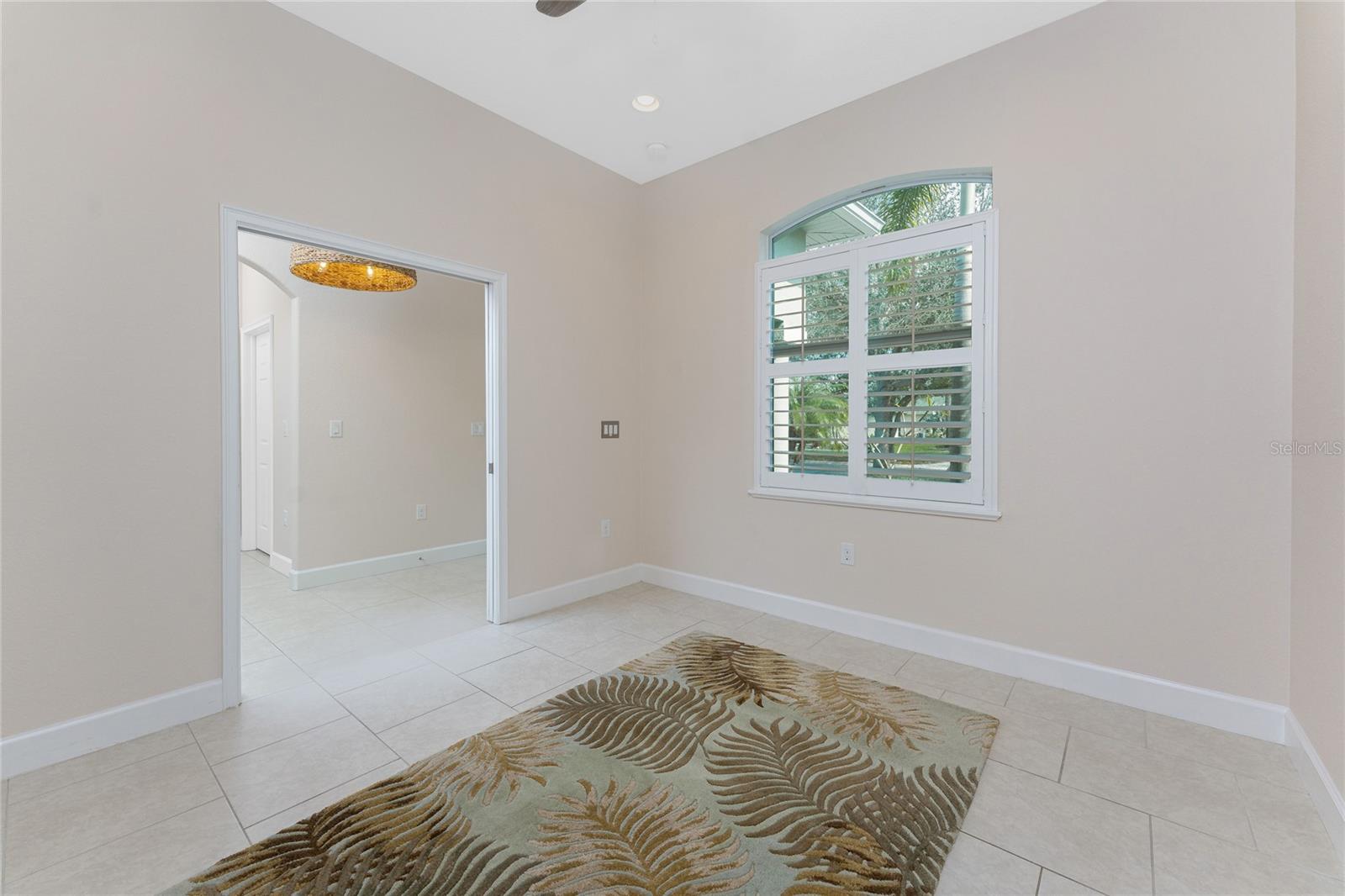 Image 40 of 63 For 1069 Harbour Cape Place