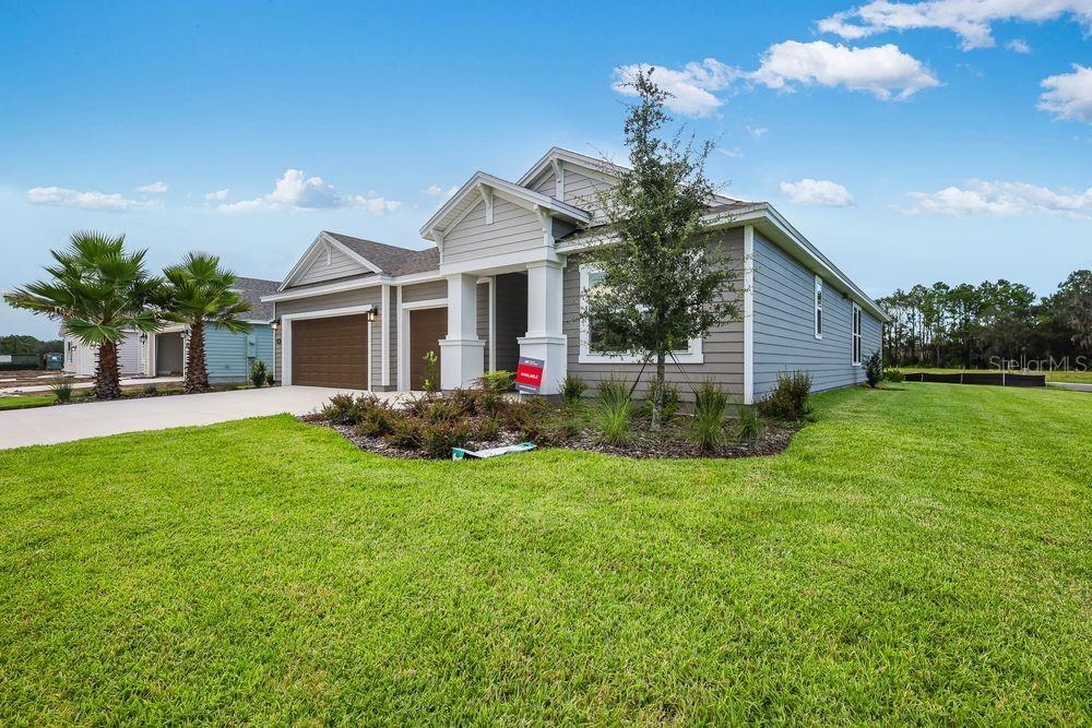 Image 33 of 37 For 34 Armoyan Drive