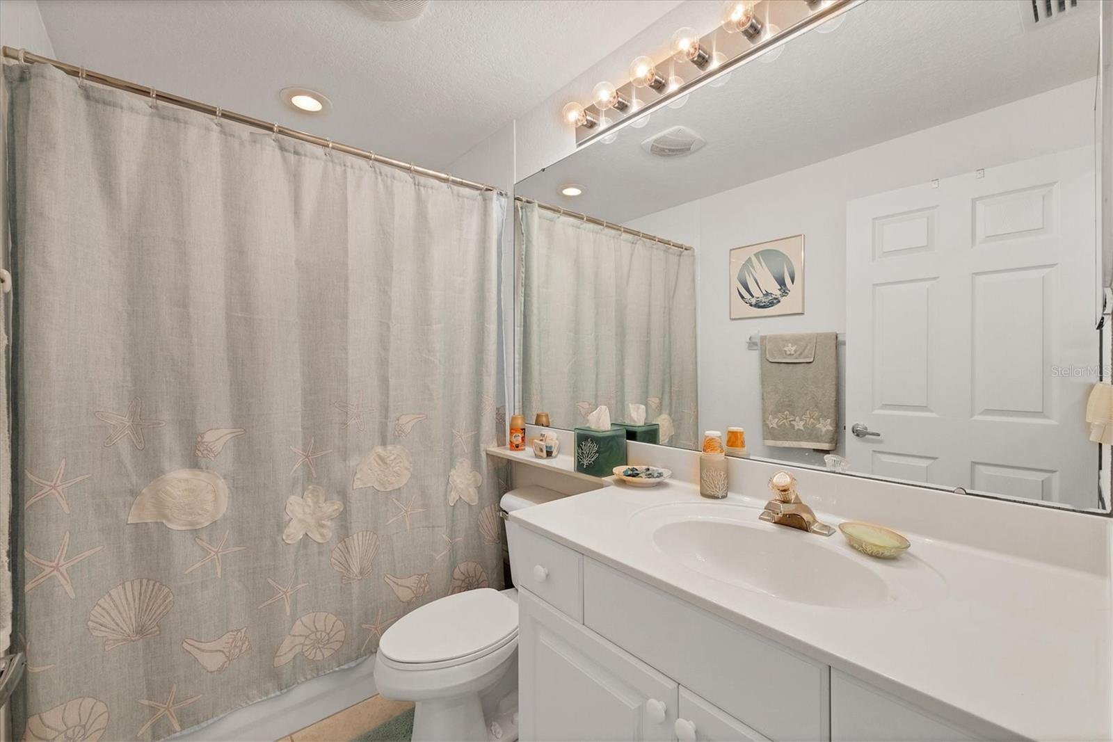 Image 19 of 55 For 7133 Cedar Hollow Circle 22-102