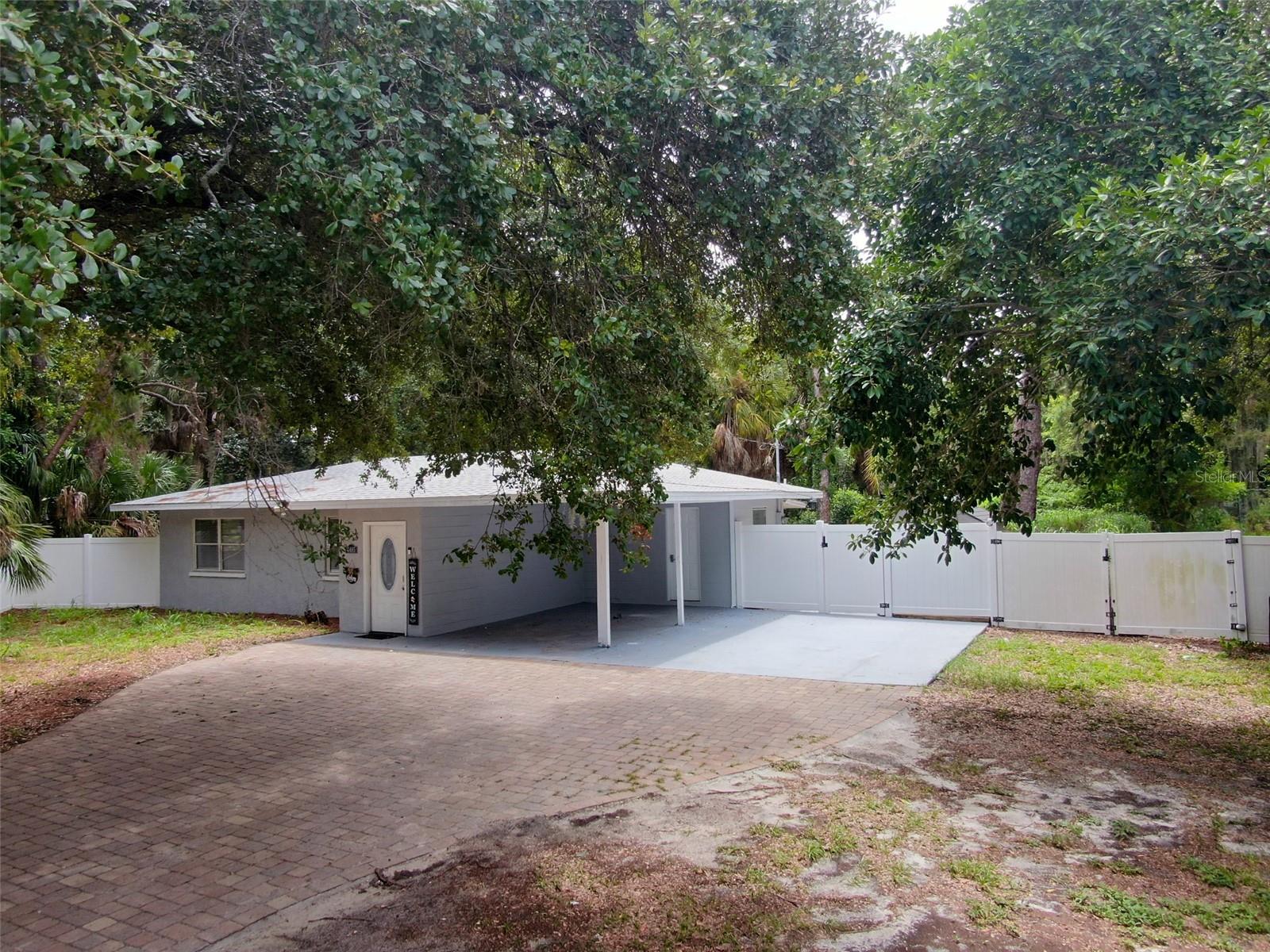 Image 3 of 35 For 4485 17th Street W
