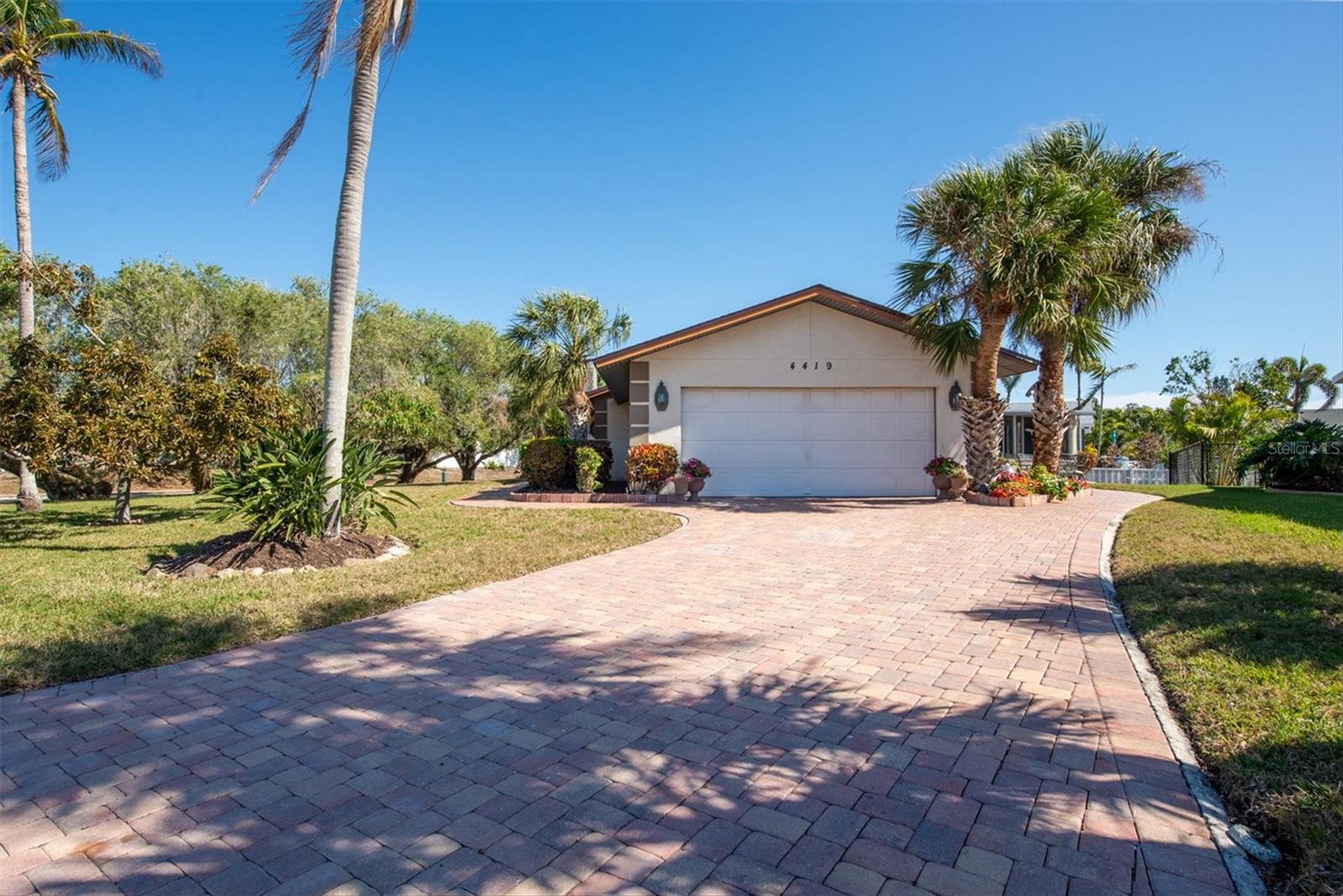 Details for 4419 Mangrove Point Road, BRADENTON, FL 34210