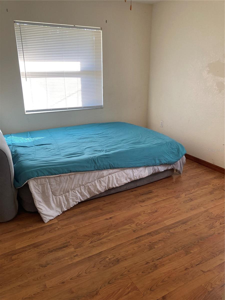 Image 18 of 23 For 22389 Elmira Boulevard