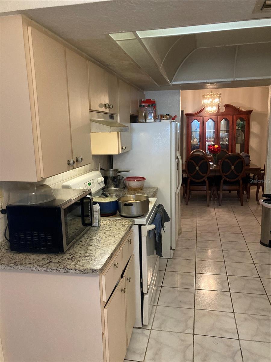 Image 6 of 23 For 22389 Elmira Boulevard
