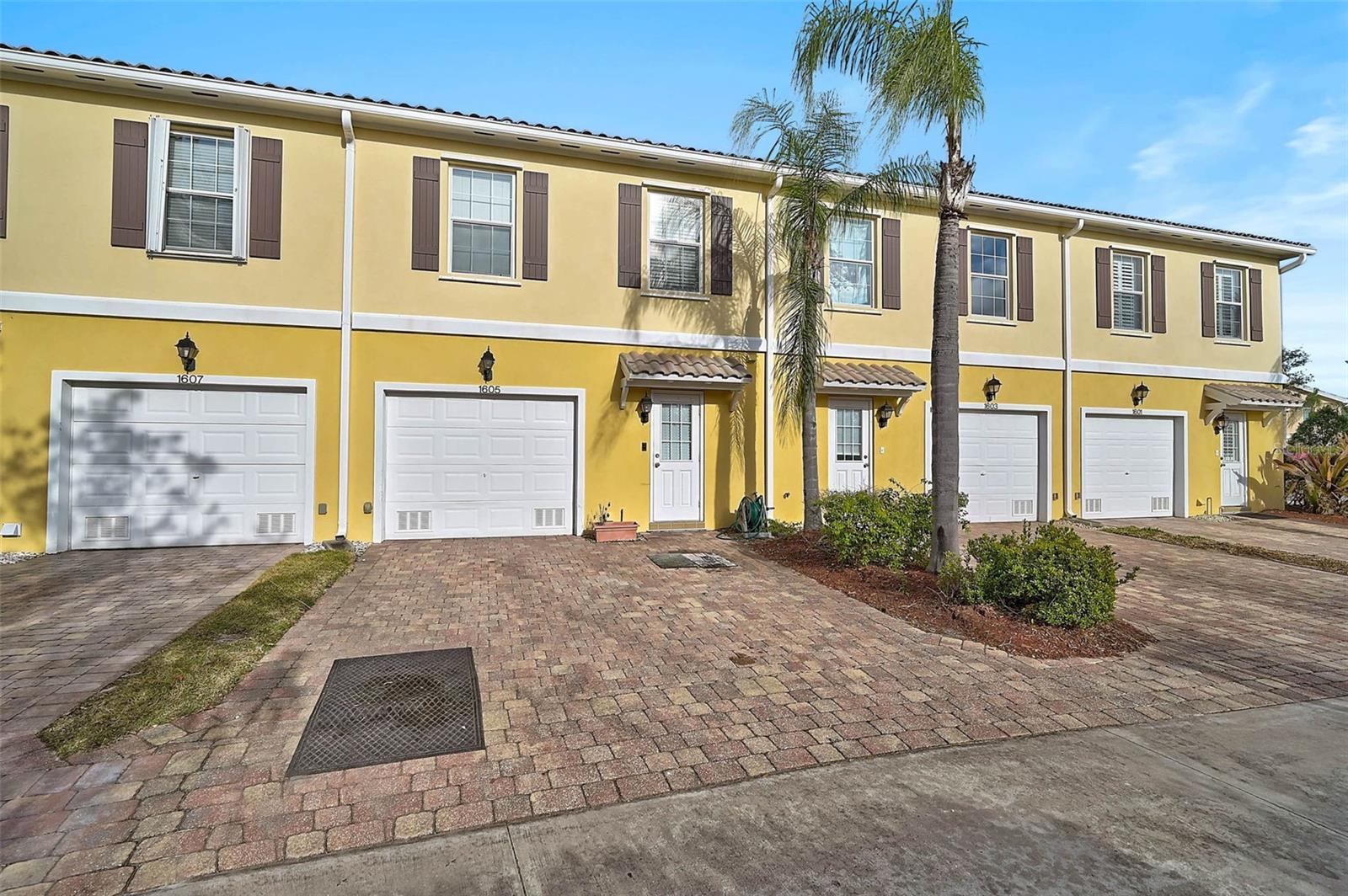 Image 39 of 43 For 1605 Napoli Drive W