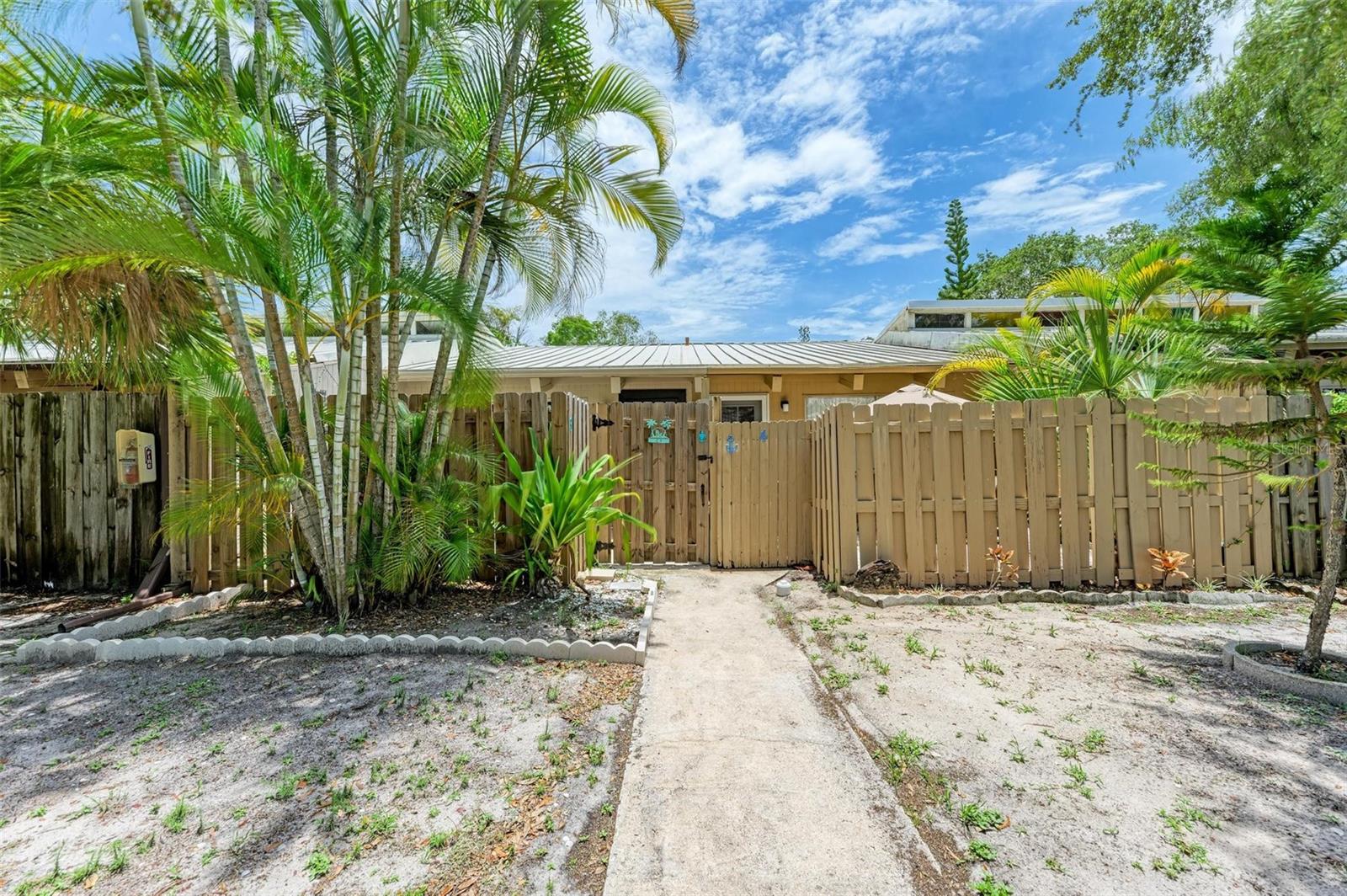 Details for 500 Jefferson Avenue C3, SARASOTA, FL 34237