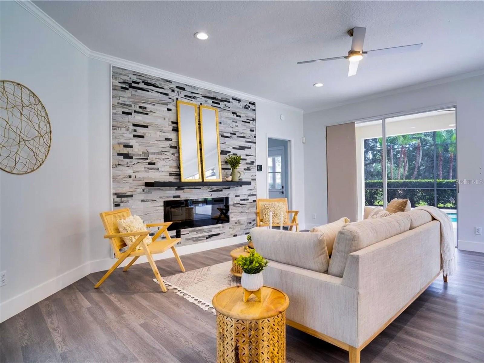 Listing photo id 11 for 7724 Us Open Loop
