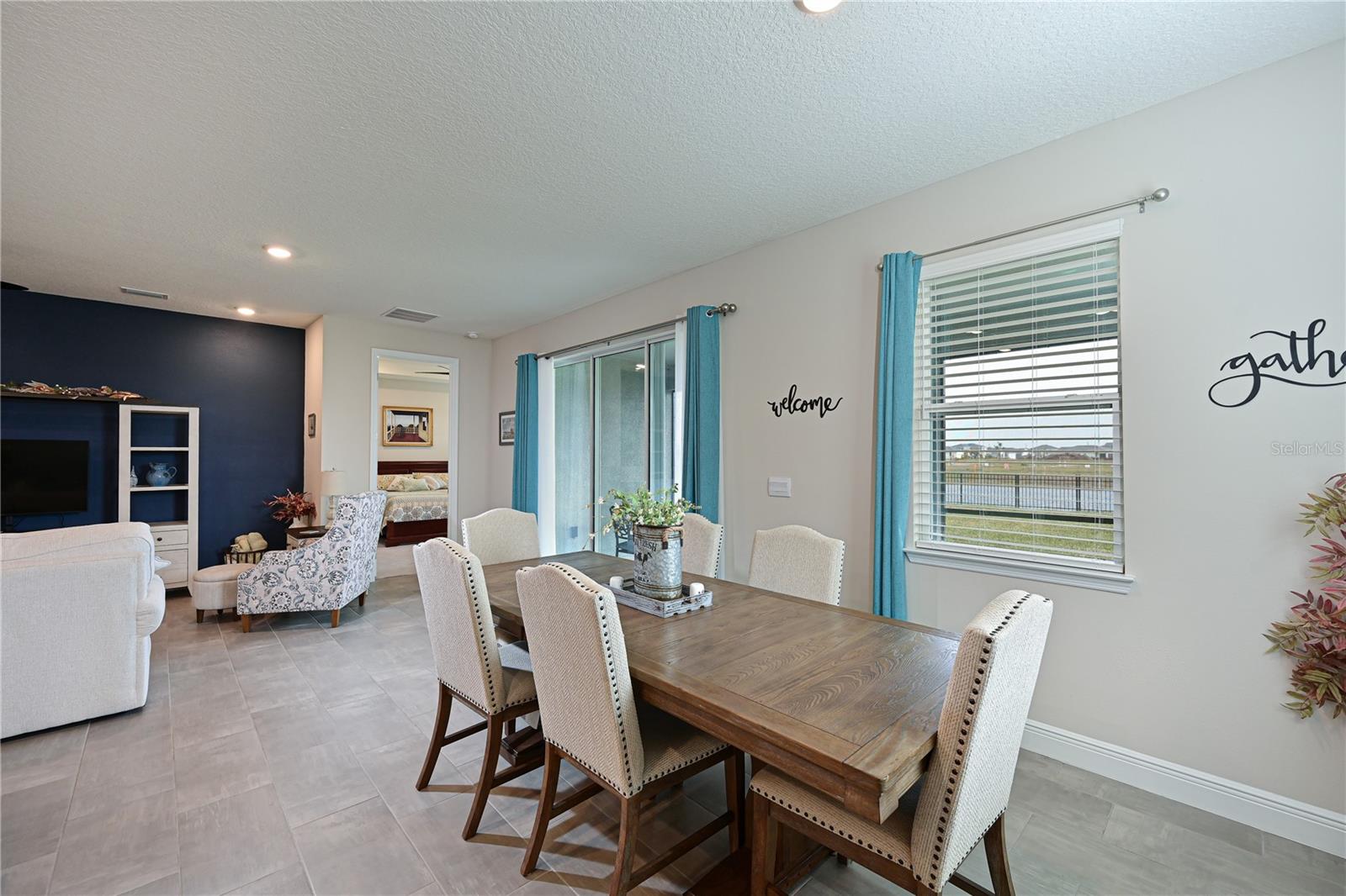 Image 11 of 48 For 17723 Gulf Ranch Place