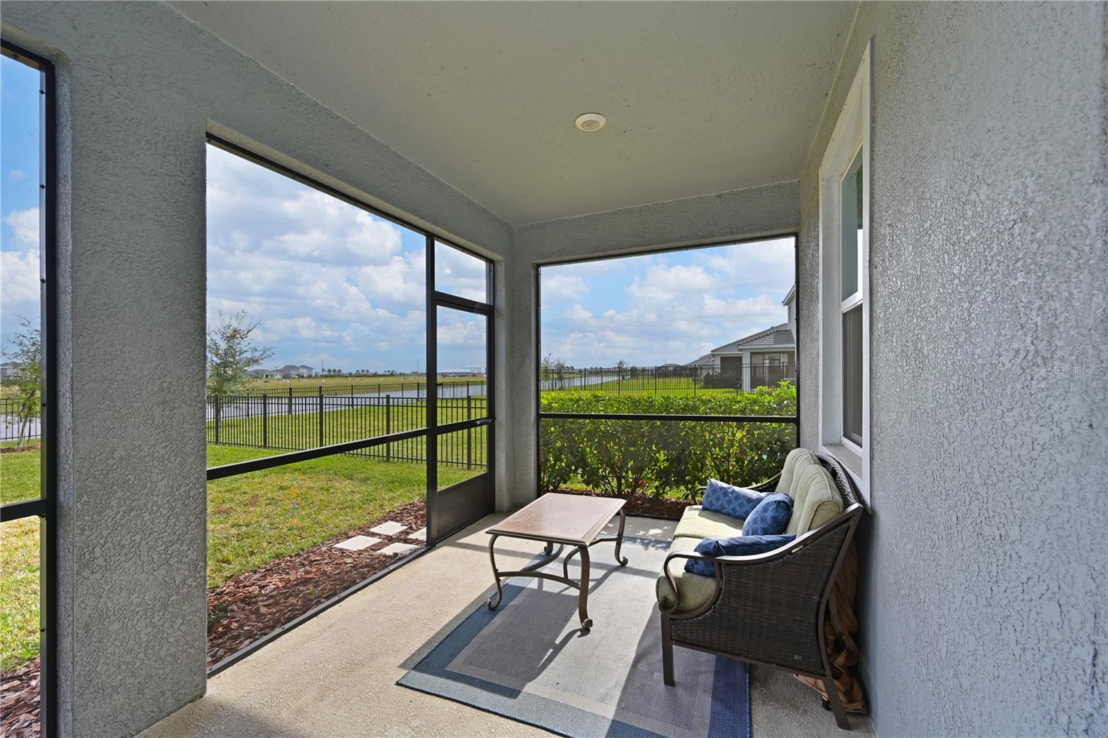 Image 21 of 48 For 17723 Gulf Ranch Place