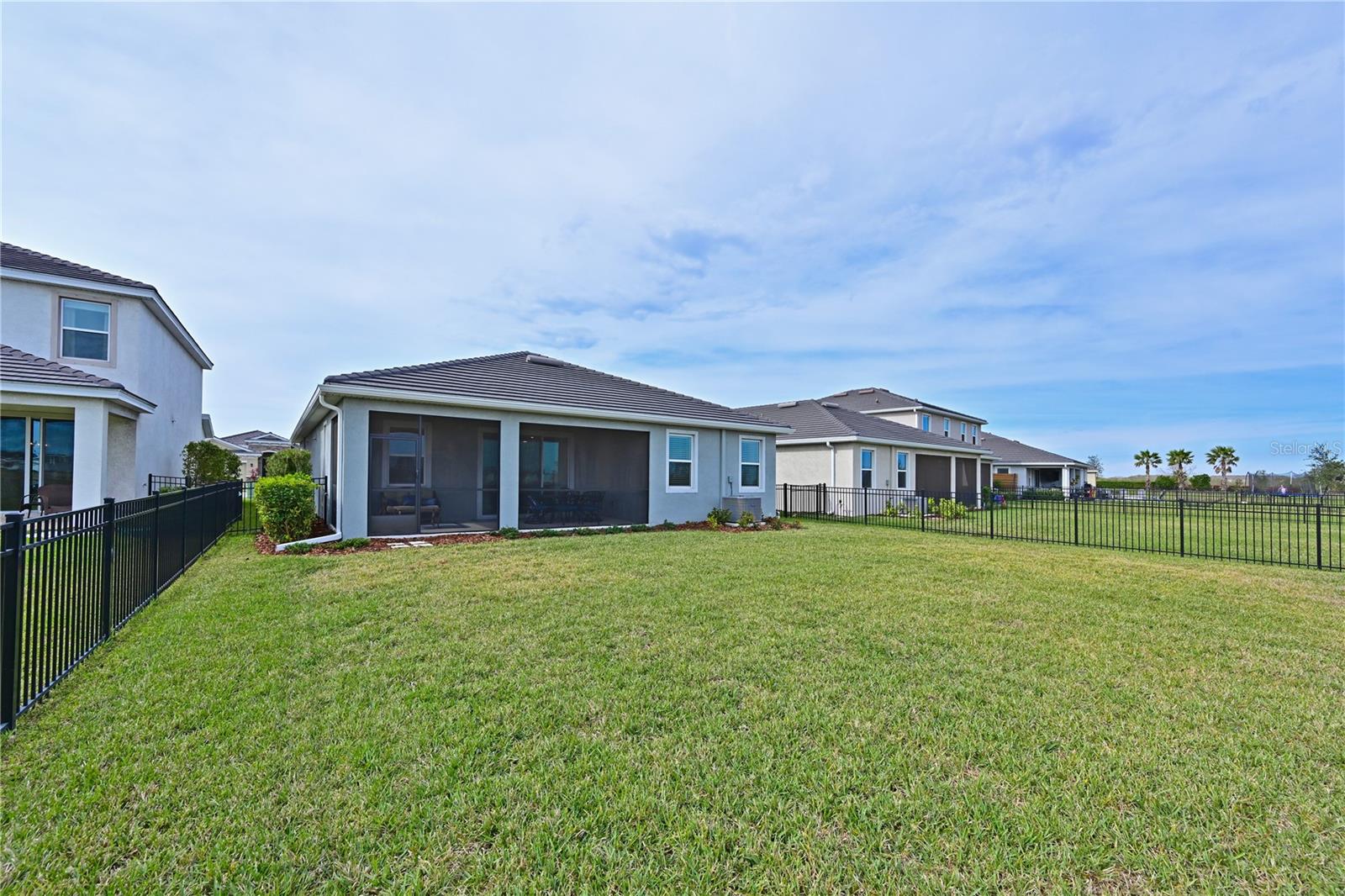 Image 24 of 48 For 17723 Gulf Ranch Place