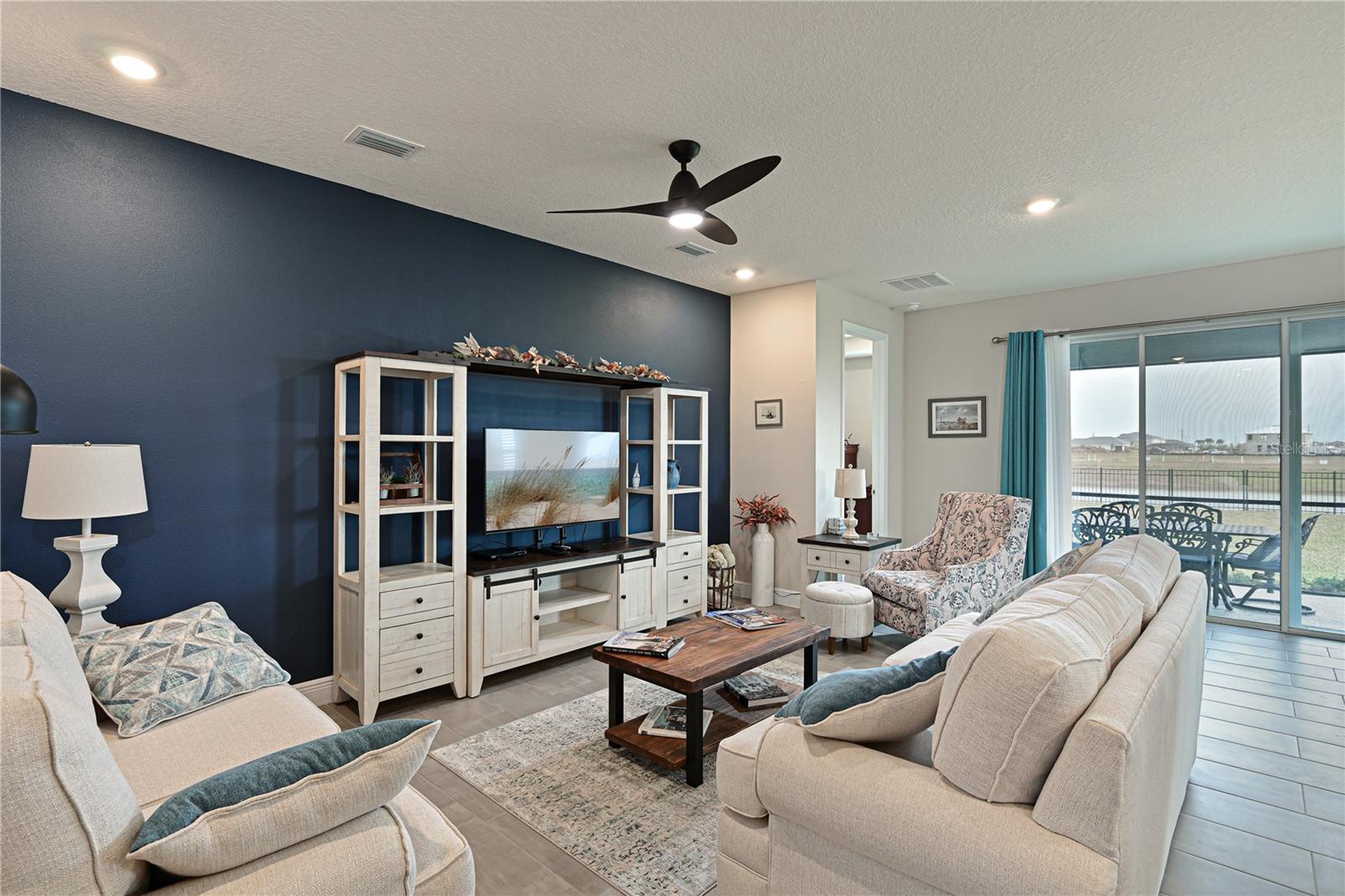 Image 7 of 48 For 17723 Gulf Ranch Place