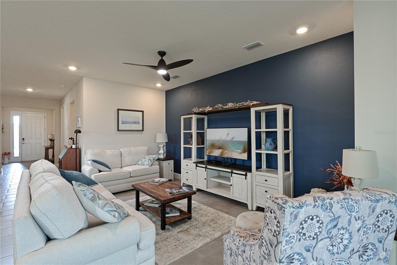 Image 8 of 48 For 17723 Gulf Ranch Place