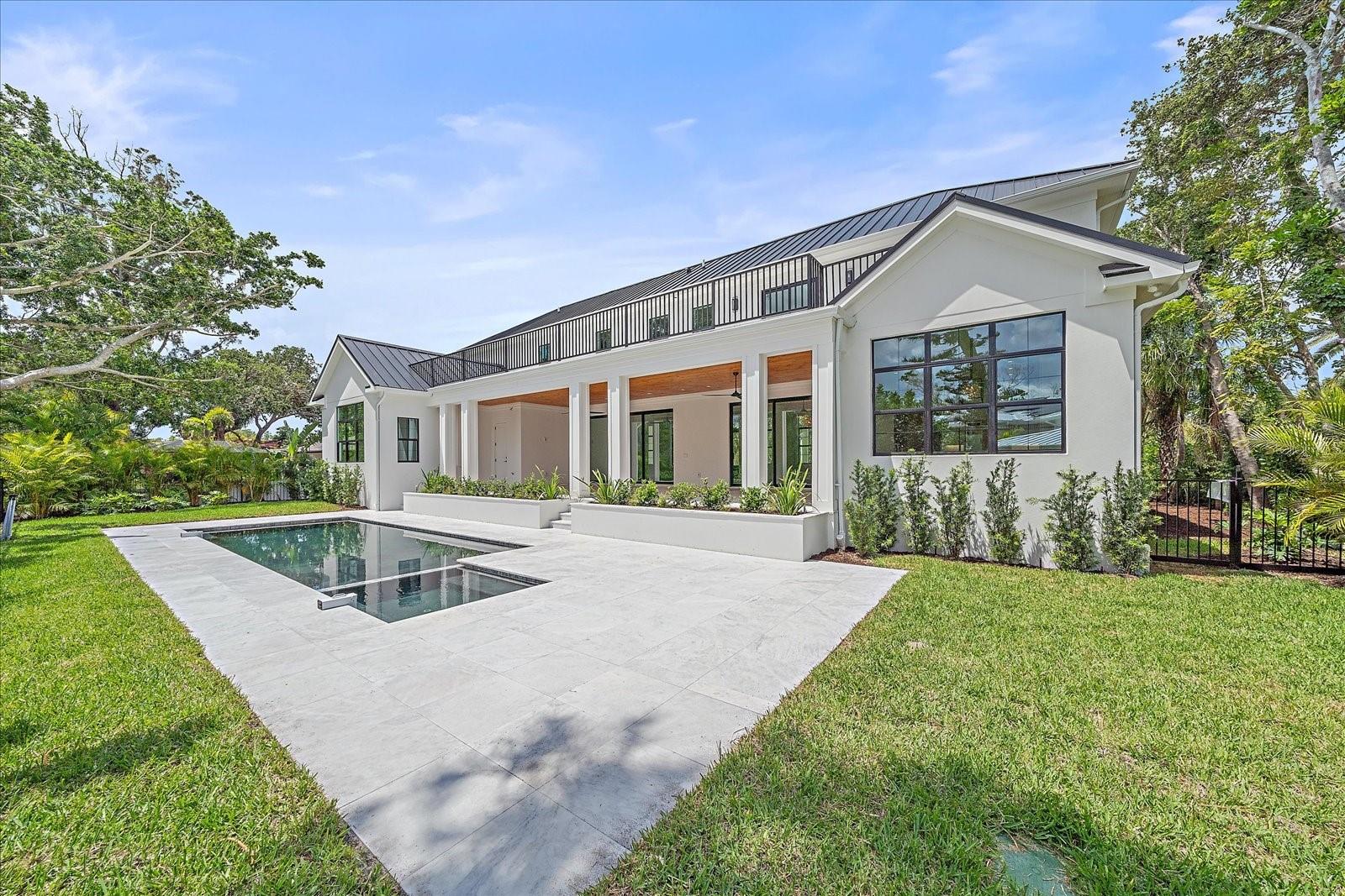 Listing photo id 62 for 656 Tropical Circle