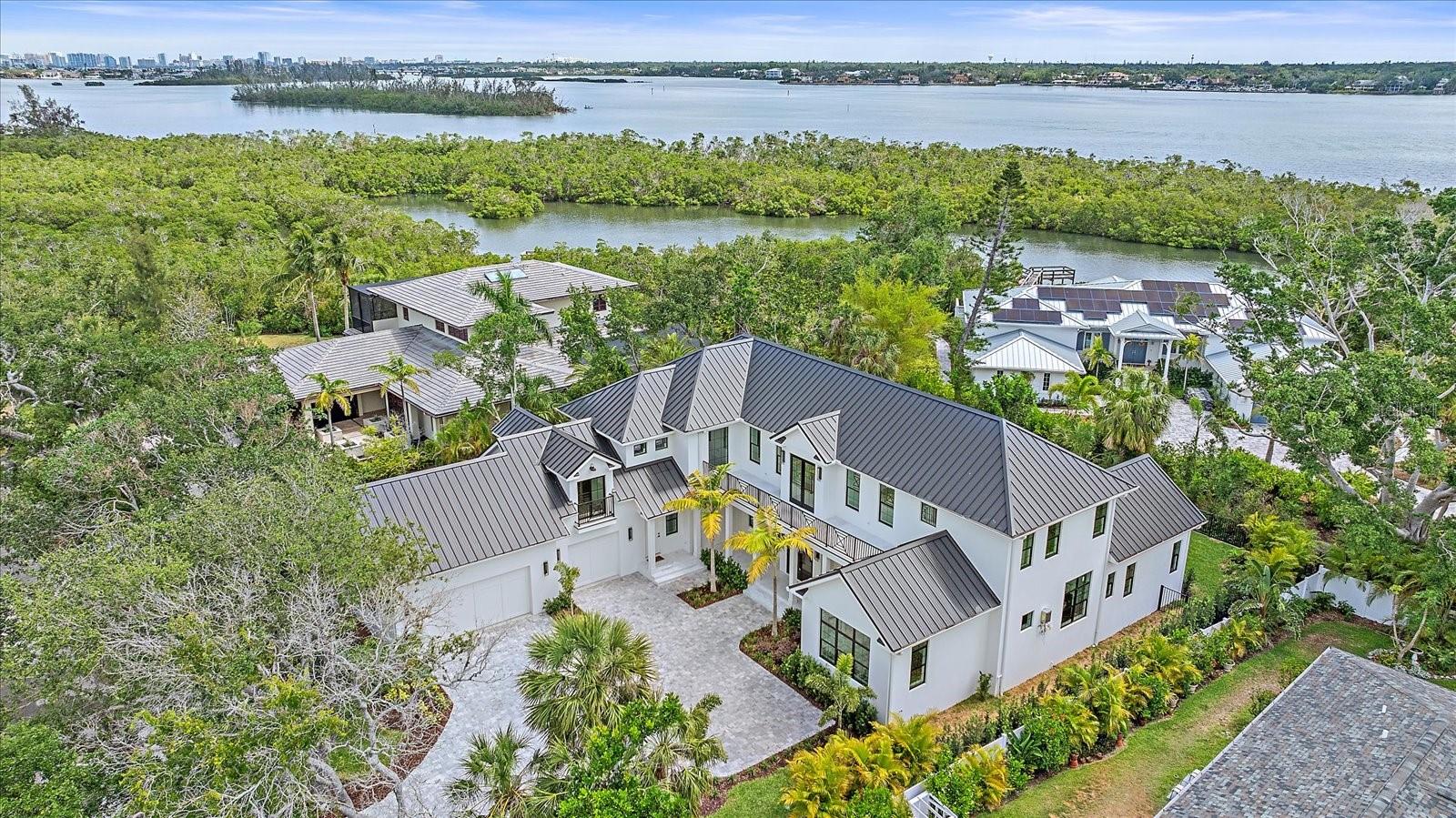 Listing photo id 65 for 656 Tropical Circle