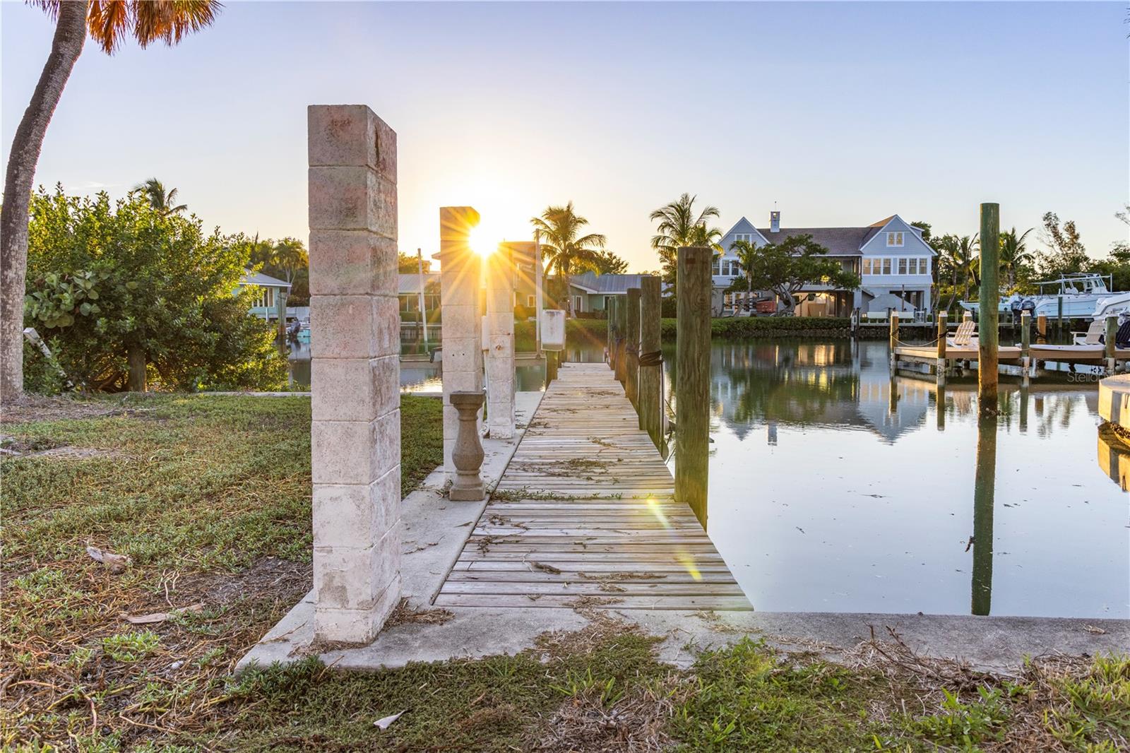 Image 24 of 32 For 3821 Flamingo Avenue