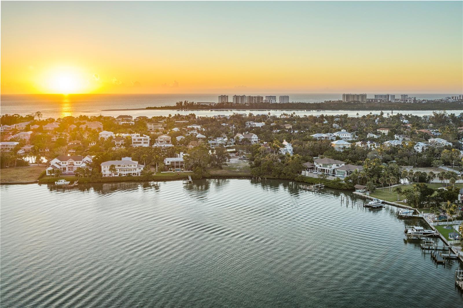 Image 27 of 32 For 3821 Flamingo Avenue