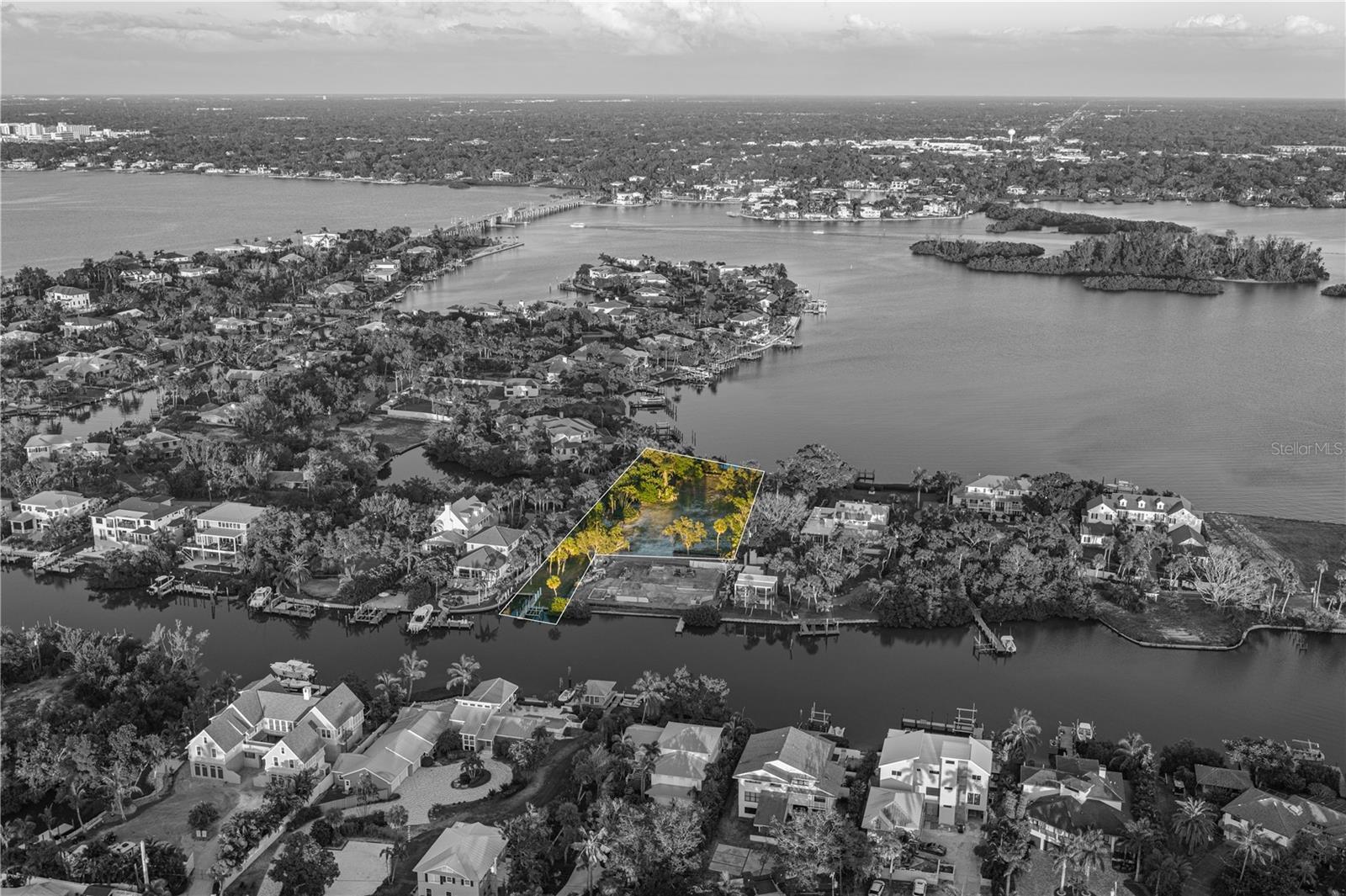 Image 29 of 32 For 3821 Flamingo Avenue