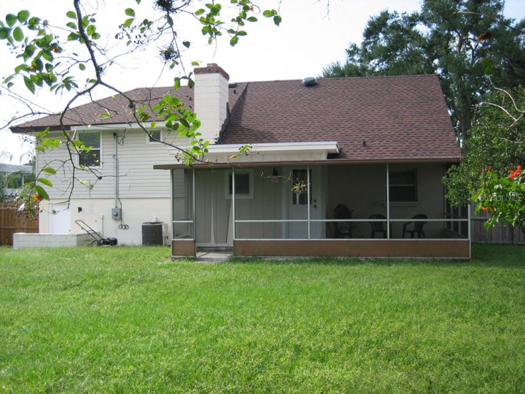 Image 13 of 24 For 1053 Executive Center Drive