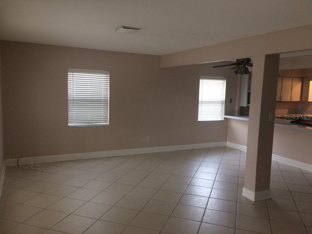Image 5 of 24 For 1053 Executive Center Drive