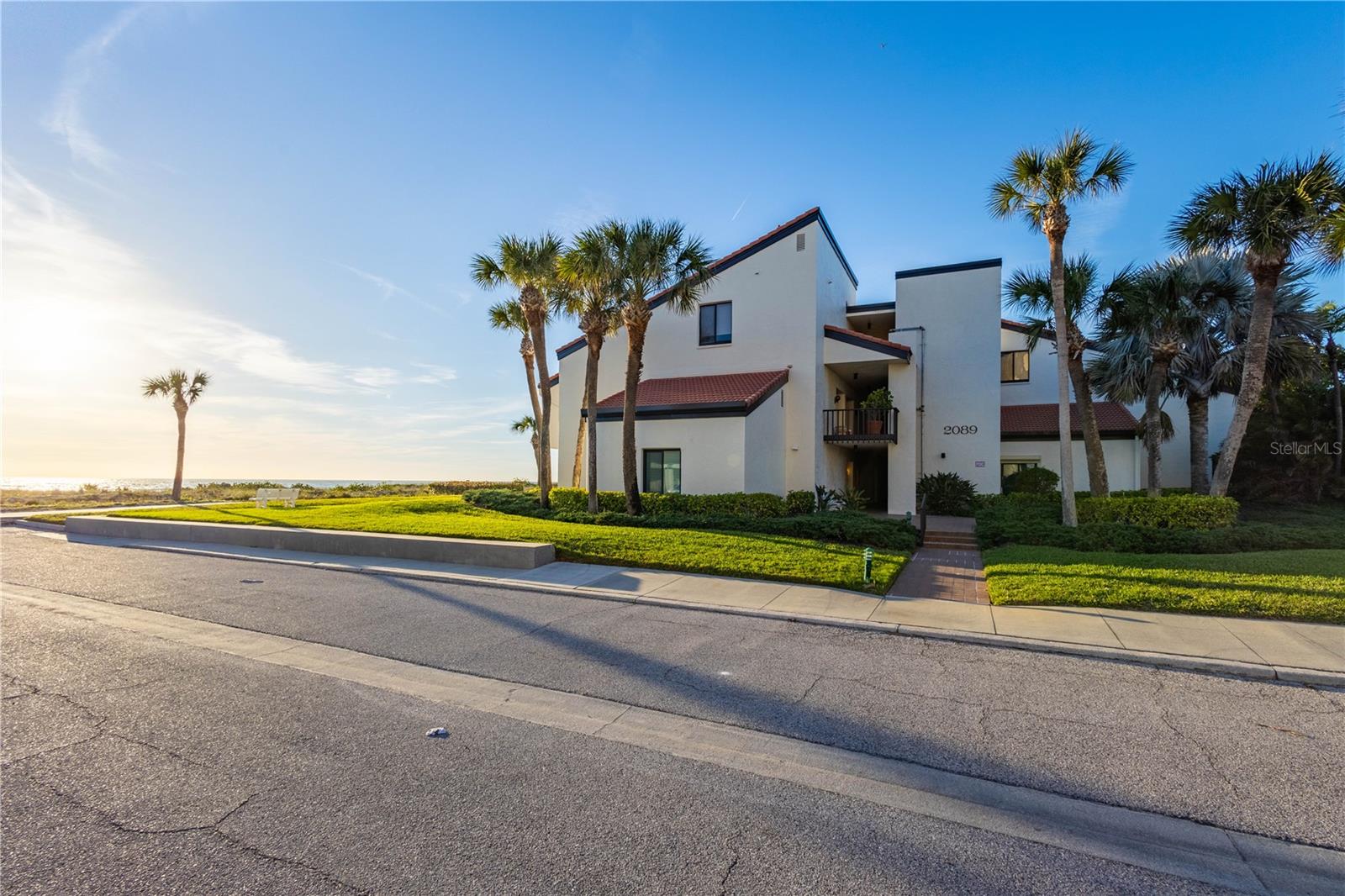 Image 66 of 67 For 2089 Gulf Of Mexico Drive G1-205