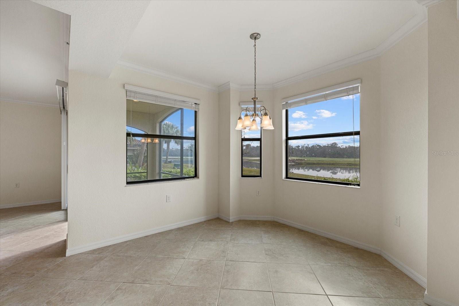 Image 19 of 44 For 16904 Vardon Terrace 102