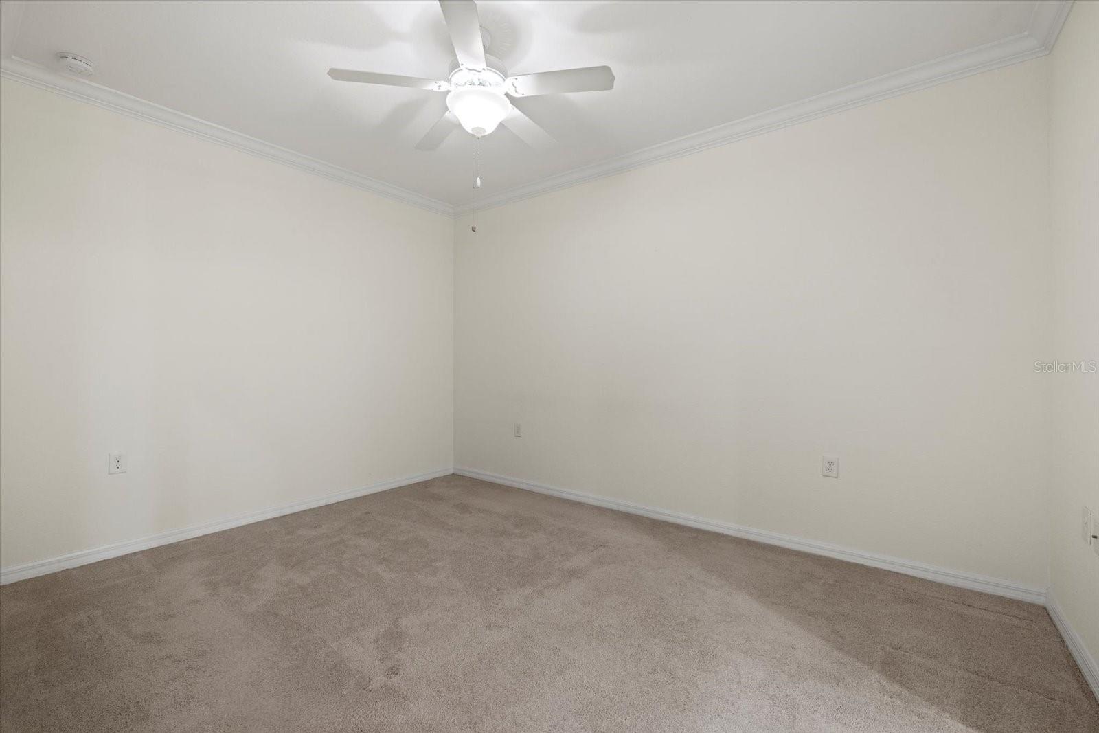 Image 24 of 44 For 16904 Vardon Terrace 102