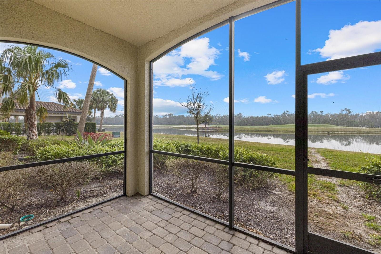 Image 3 of 44 For 16904 Vardon Terrace 102