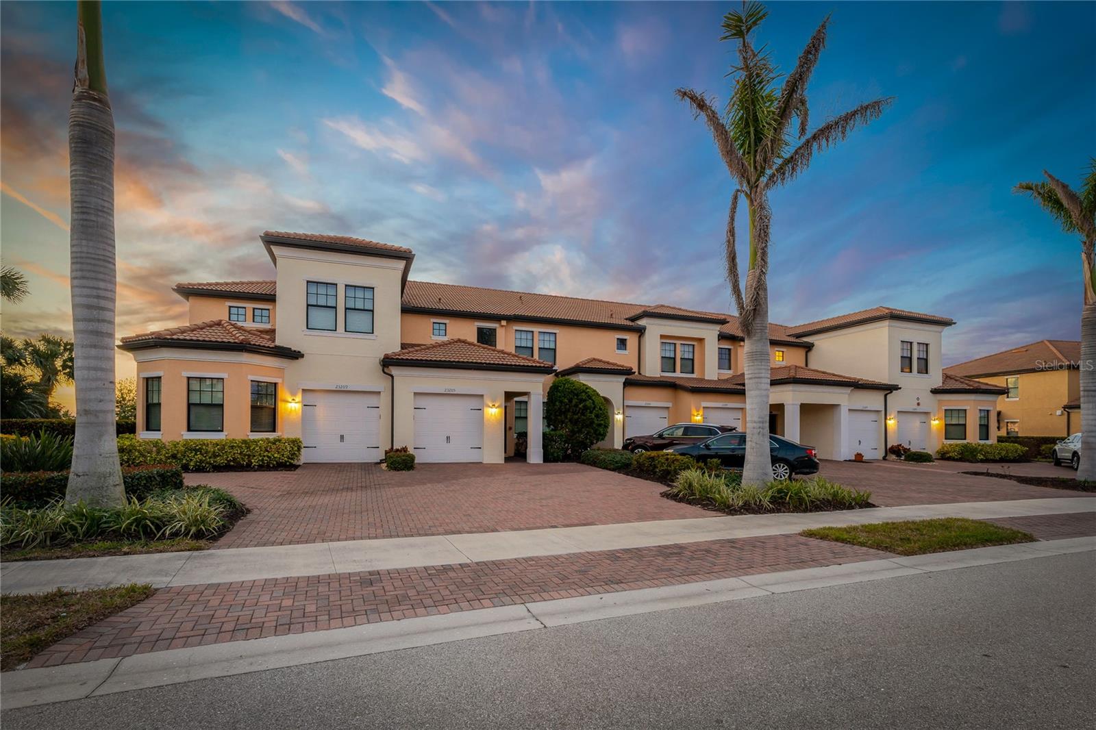 Details for 23189 Banbury Way 203, VENICE, FL 34293
