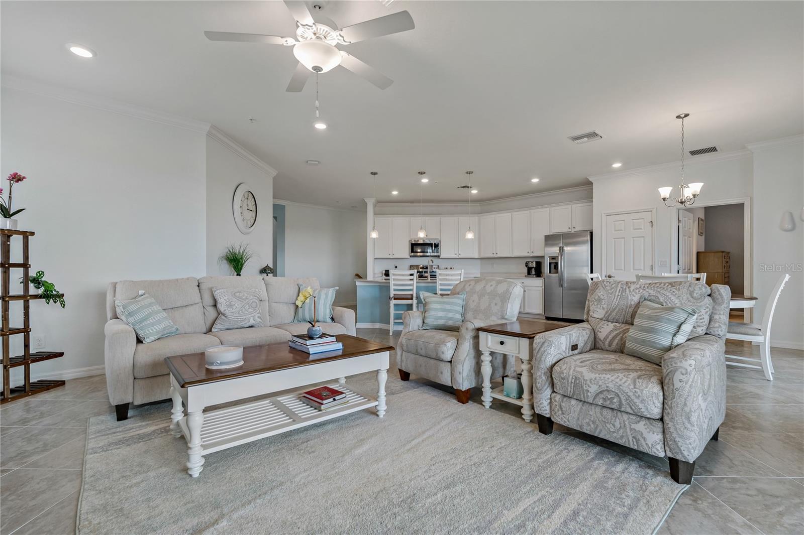 Image 10 of 67 For 23189 Banbury Way 203