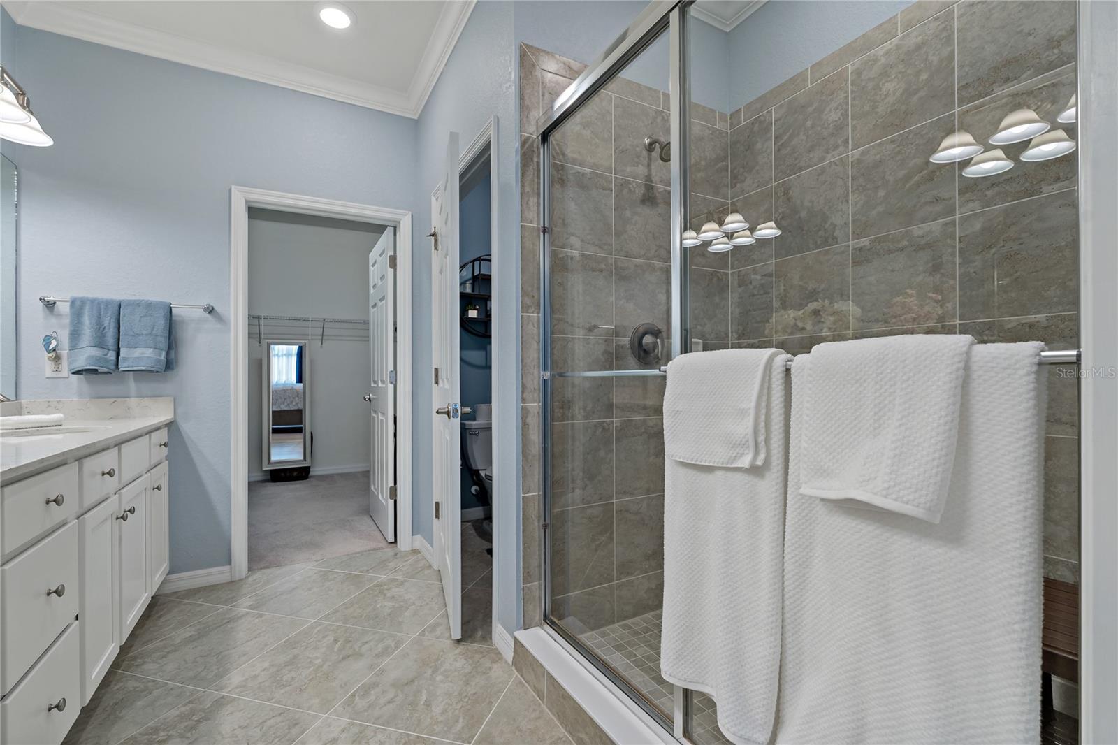 Image 23 of 67 For 23189 Banbury Way 203
